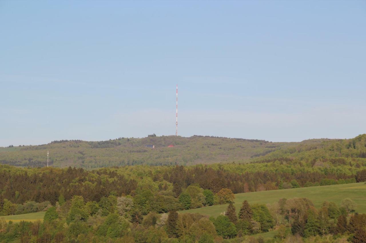 Ferienwohnung Abersfelder Mit Balkon Wildflecken Exterior foto