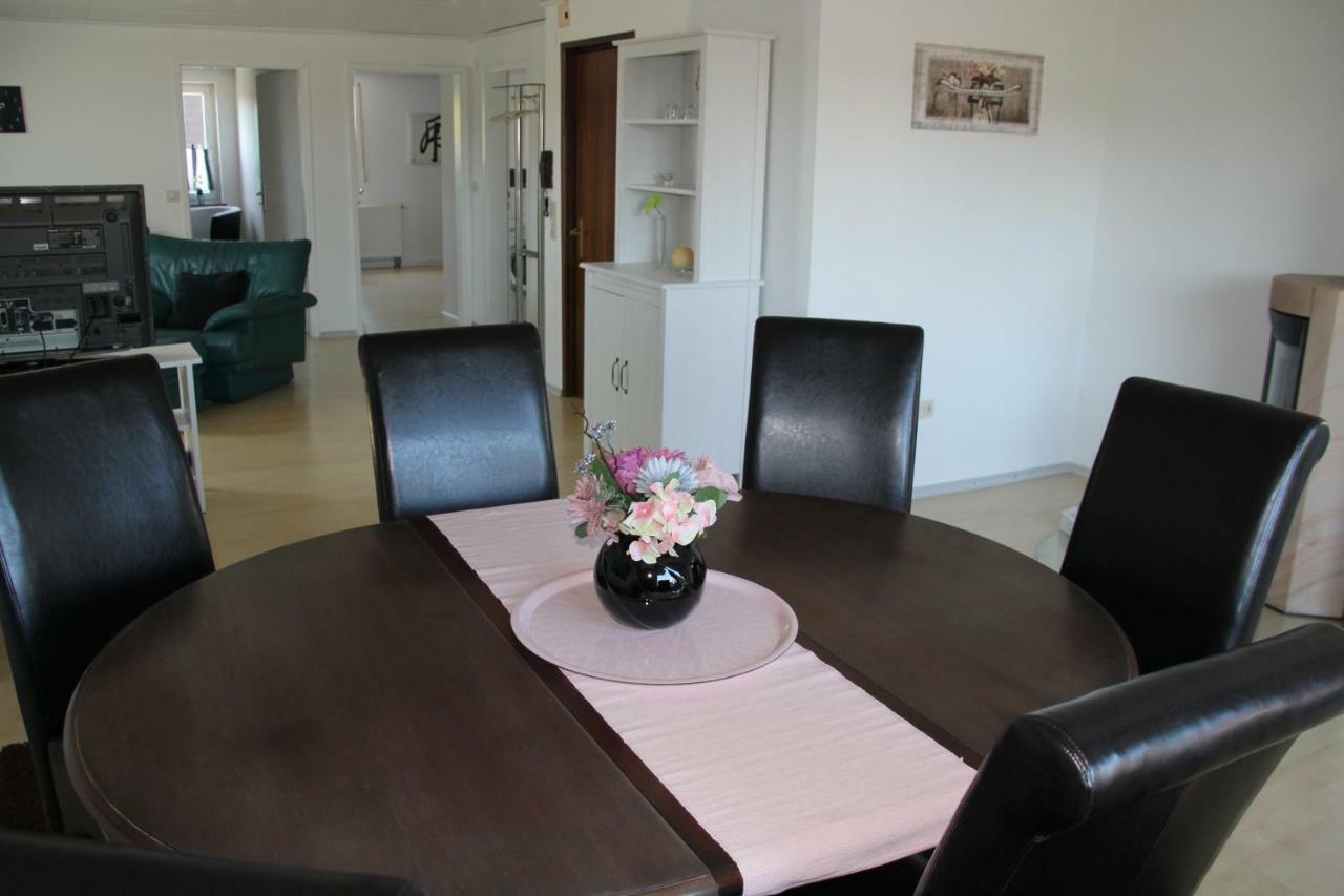 Ferienwohnung Abersfelder Mit Balkon Wildflecken Exterior foto